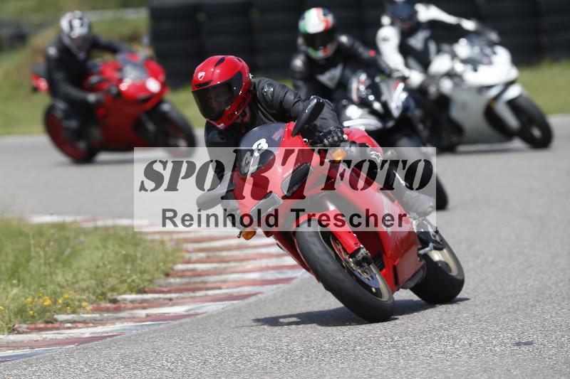 /27 12.06.2025 Ducati Schweiz Trackday Warmup  ADR/blau-bleu/33